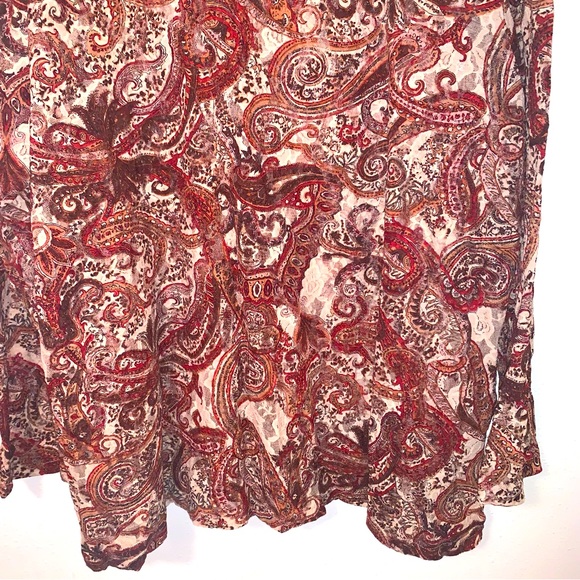 Avenue 22/24 Print Button Down Blouse - Picture 6 of 7